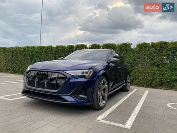 Авто Audi E-Tron S 2022 № 8893967