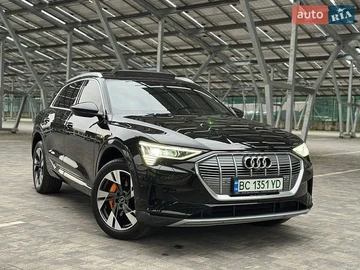 Авто Audi E-Tron 2022 № 8894351