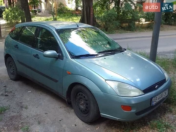 Авто Ford Focus 2000 № 8894363