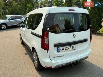 Авто Renault Express 2022 № 8894605
