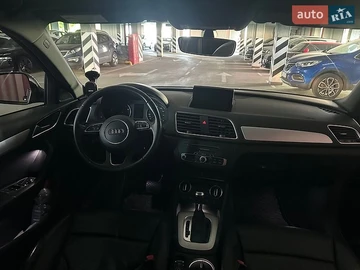 Авто Audi Q3 2017 № 8894612