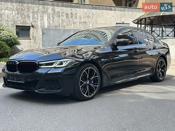 Авто BMW 5 Series 2022 № 8894787
