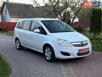 Авто Opel Zafira 2009 № 8894916