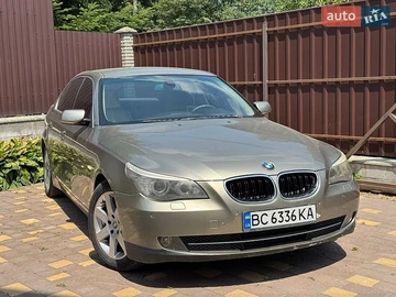 Авто BMW 5 Series 2004 № 8894917