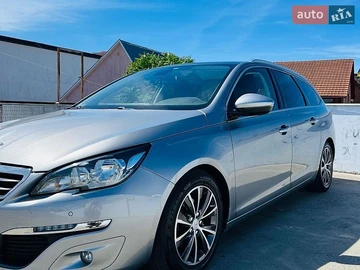 Авто Peugeot 308 2015 № 8895035