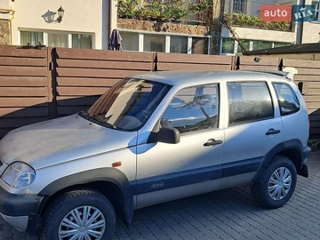 Авто Chevrolet Niva 2006 № 8895444