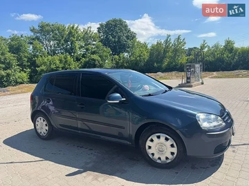 Авто Volkswagen Golf 2005 № 8895478