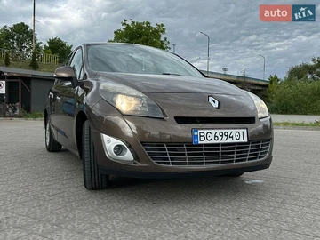 Авто Renault Grand Scenic 2010 № 8895495