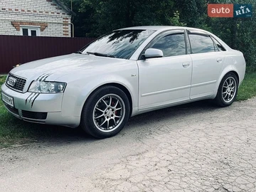 Авто Audi A4 2004 № 8895501