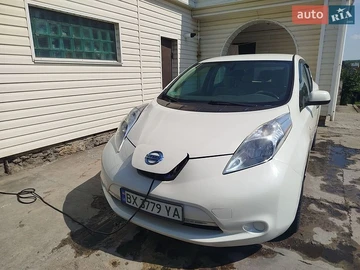 Авто Nissan Leaf 2014 № 8895503
