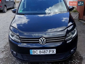 Авто Volkswagen Touran 2014 № 8895684