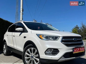 Авто Ford Escape 2017 № 8895699