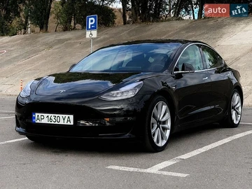 Авто Tesla Model 3 2018 № 8895788