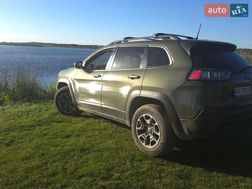 Авто Jeep Cherokee 2019 № 8895794