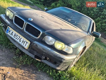 Авто BMW 7 Series 2000 № 8896025