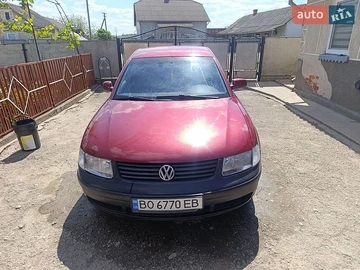 Авто Volkswagen Passat 2000 № 8896040