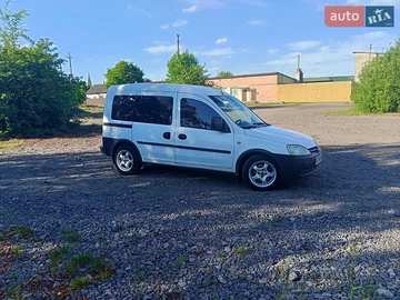 Авто Opel Combo 2004 № 8896051