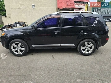 Авто Mitsubishi Outlander Xl 2007 № 8896150