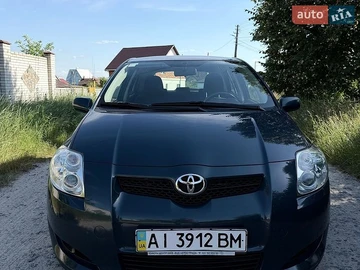 Авто Toyota Auris 2008 № 8896165
