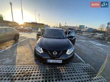 Авто Nissan Rogue 2016 № 8896381