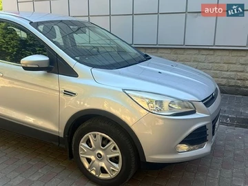 Авто Ford Kuga 2016 № 8896465
