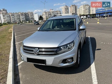Авто Volkswagen Tiguan 2011 № 8896470