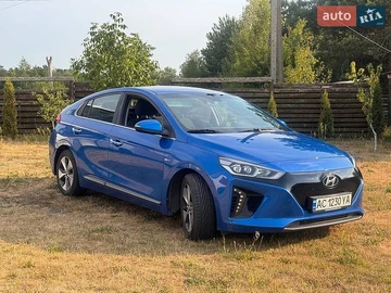 Авто Hyundai Ioniq 2018 № 8896471