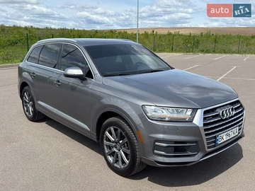 Авто Audi Q7 2016 № 8896597