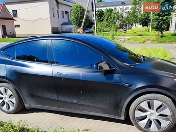 Авто Tesla Model Y 2022 № 8896601