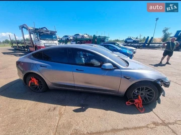 Авто Tesla Model 3 2025 № 8896607