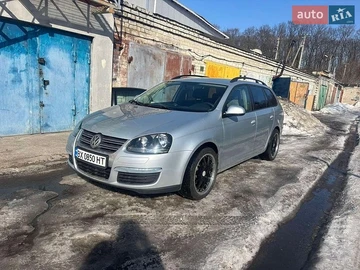 Авто Volkswagen Golf 2008 № 8897008