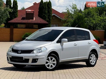Авто Nissan Tiida 2008 № 8897047