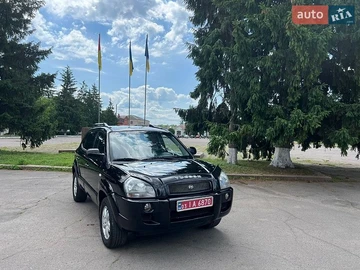 Авто Hyundai Tucson 2008 № 8897107