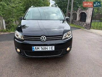 Авто Volkswagen Touran 2014 № 8897188