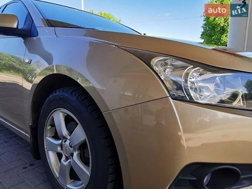 Авто Chevrolet Cruze 2010 № 8897232