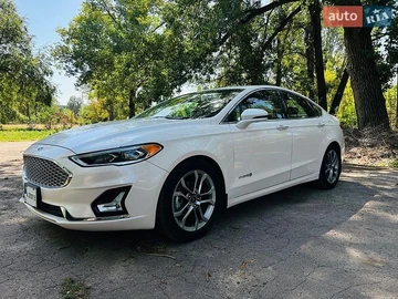 Авто Ford Fusion 2019 № 8897487