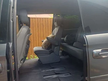 Авто Chrysler Voyager 2004 № 8897604