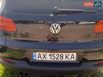 Авто Volkswagen Tiguan 2012 № 8897759