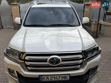 Авто Toyota Land Cruiser 2017 № 8897876