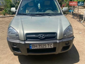 Авто Hyundai Tucson 2008 № 8898084