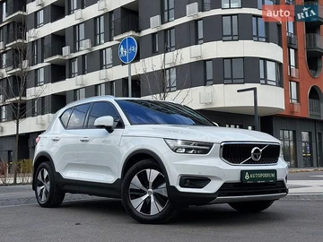 Авто Volvo Xc40 2020 № 8898416
