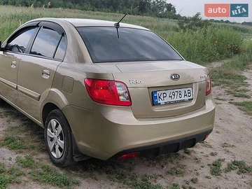 Авто KIA Rio 2010 № 8898448