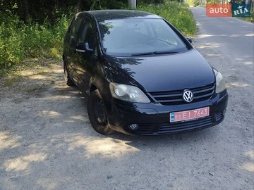 Авто Volkswagen Golf Plus 2006 № 8898458