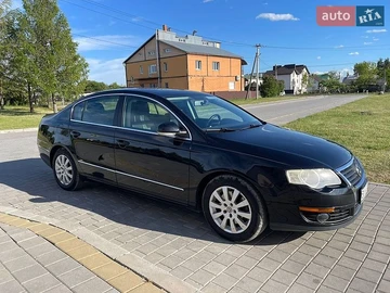 Авто Volkswagen Passat 2010 № 8898574