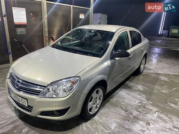 Авто Opel Astra 2008 № 8899003