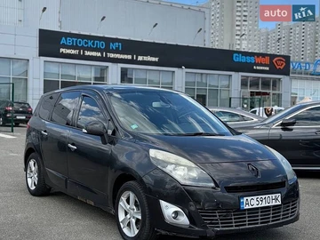 Авто Renault Scenic 2010 № 8899090