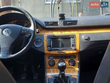Авто Volkswagen Passat 2007 № 8899091