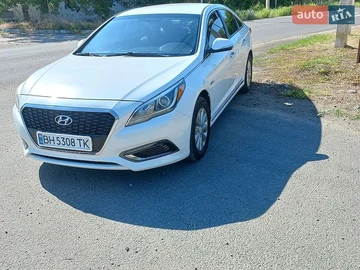 Авто Hyundai Sonata 2016 № 8899270