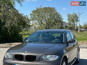 Авто BMW 1 Series 2008 № 8899680