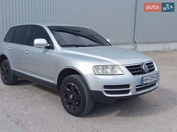 Авто Volkswagen Touareg 2003 № 8899681
